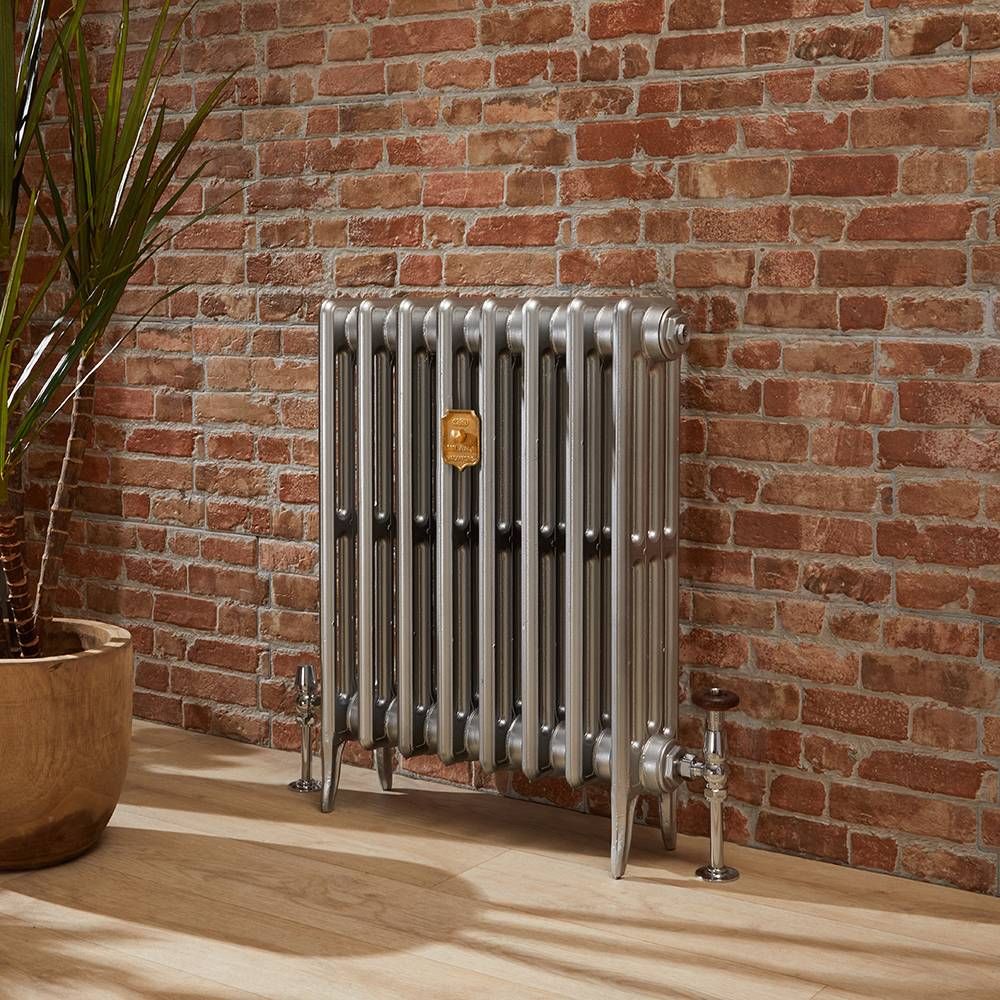 Milano Alice - Classic Cast Iron Column Radiator - 660mm Tall - Silver ...